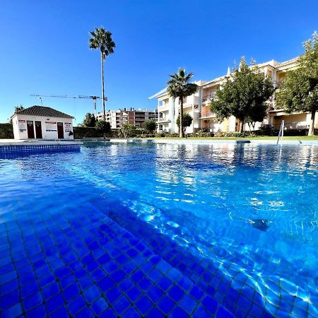 Quarteira Elegant With Pool By Homing Apartment Luaran gambar